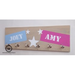 Kapstok jongen en meisje