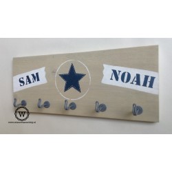 Kapstok tape en ster twee namen