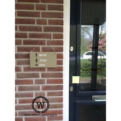 Naamborden voordeur