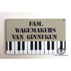 Naambord voordeur piano