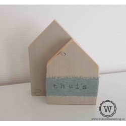 Steigerhouten huisjes met tekst